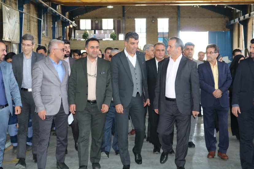 بازدید استاندار محترم سمنان از توانمندیها و ظرفیت های تولیدی شرکت فنی و مهندسی آتبین ایستا